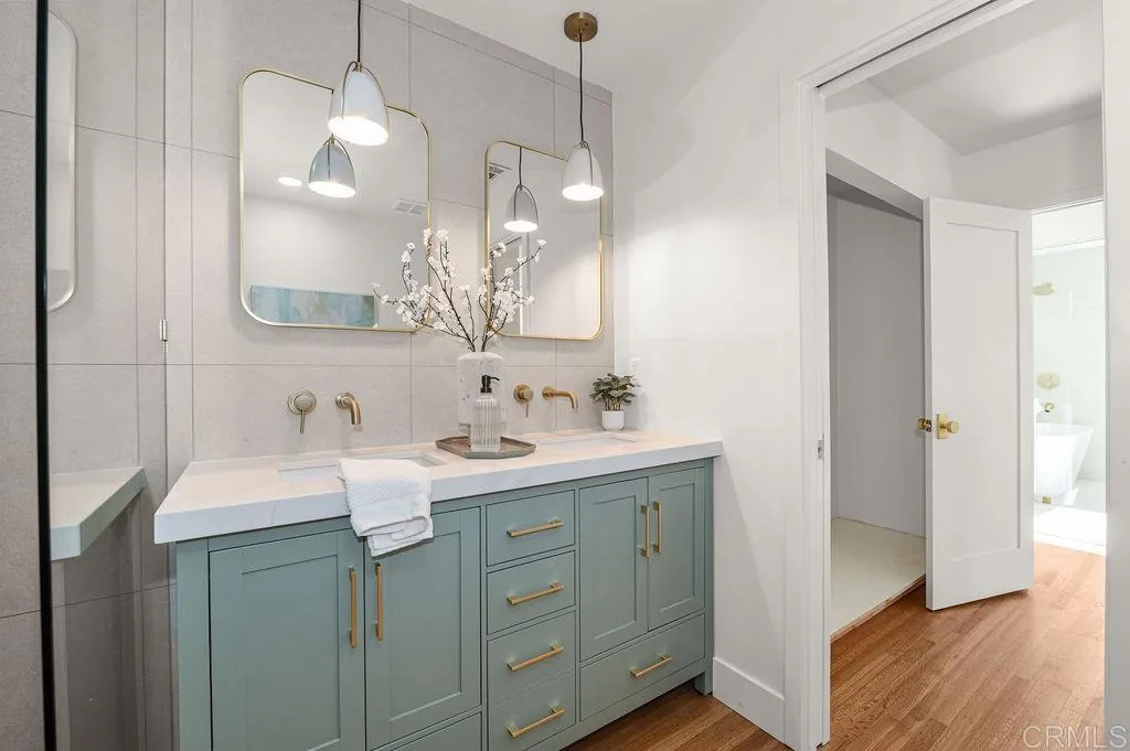 4088 Nabal Drive, La Mesa, California 91941 home-pic-15